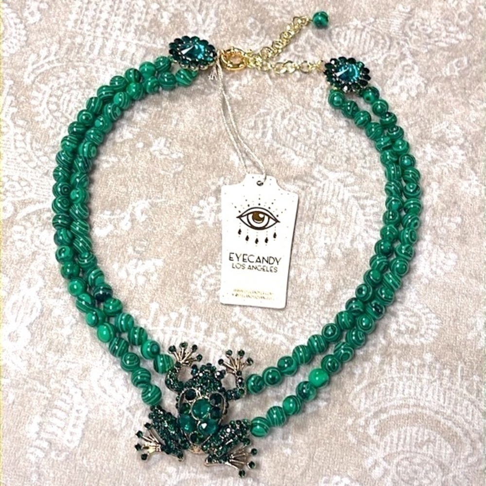 Brand New Eye Candy Frog Statement Necklace Beaded Green Glass Crystal Pendant